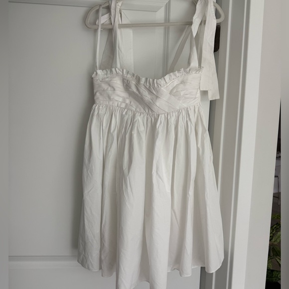 Yvon the label Chic poplin “Lys” Dress Dubai brand